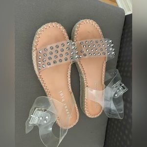 Gianni Bini sandals size 9